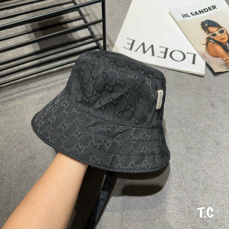 Mũ bucket gucci 2 dây quai dài kim anh bùi