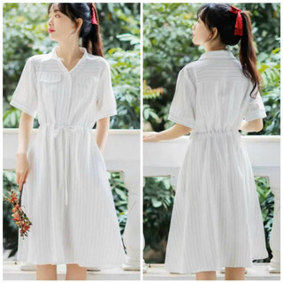 Đầm sọc trắng túi hộp rút eo