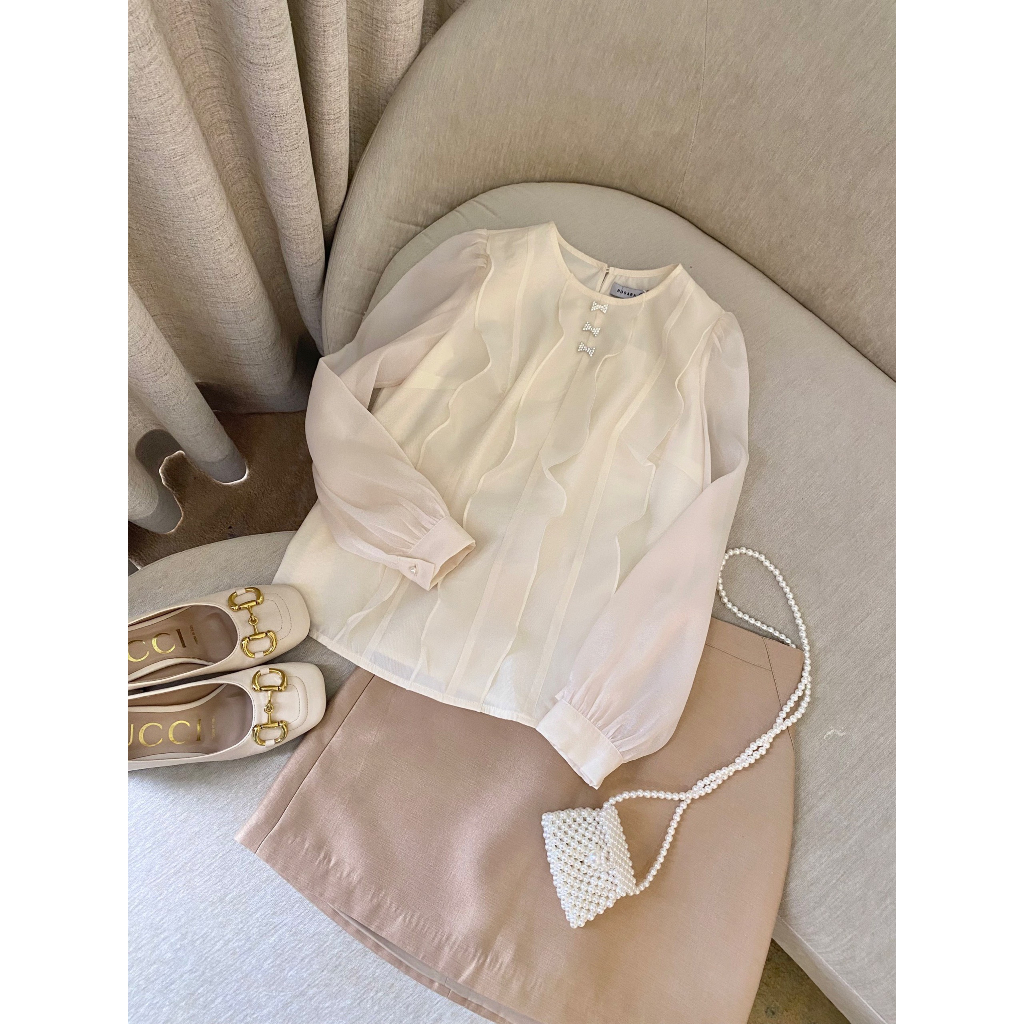 Áo Sơ Mi Nữ Kem Dài Tay Đính Nơ Thời Trang Công Sở Nữ Rosara SM199