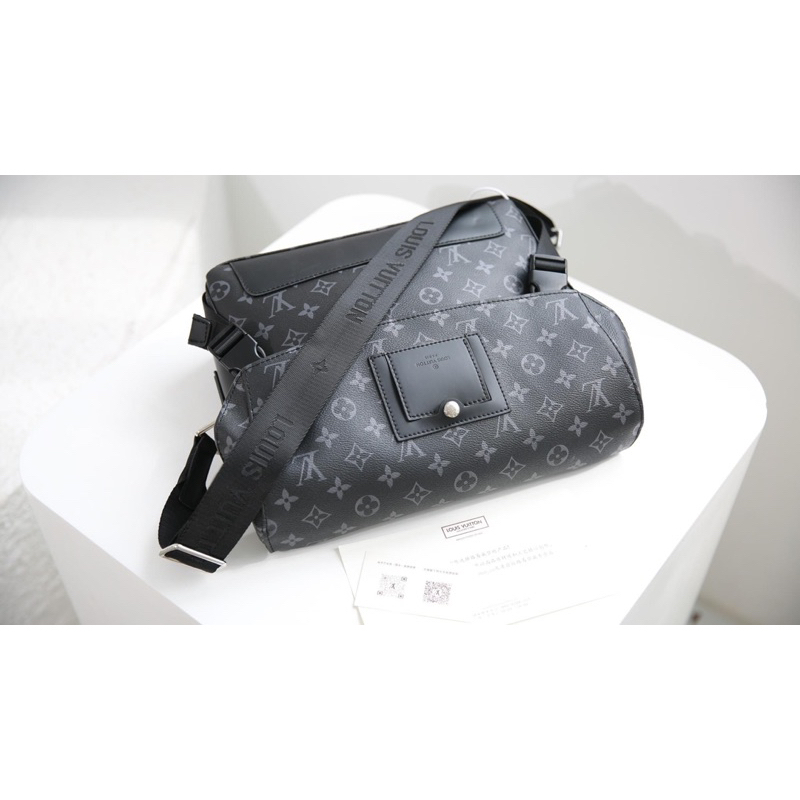 Túi lv hobo voyager đeo chéo