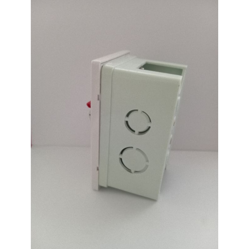 At chống giật gia đình kèm hộp