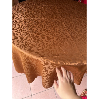 Khăn trải bàn gấm móc cao cấp
