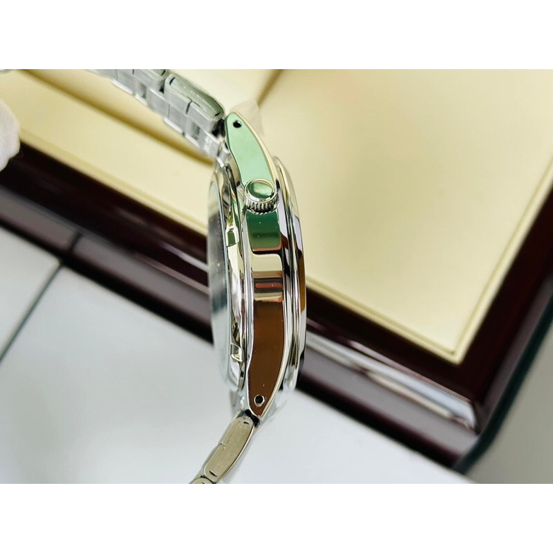 Đồng hồ nam dây thép Seiko 5 SNK621K1