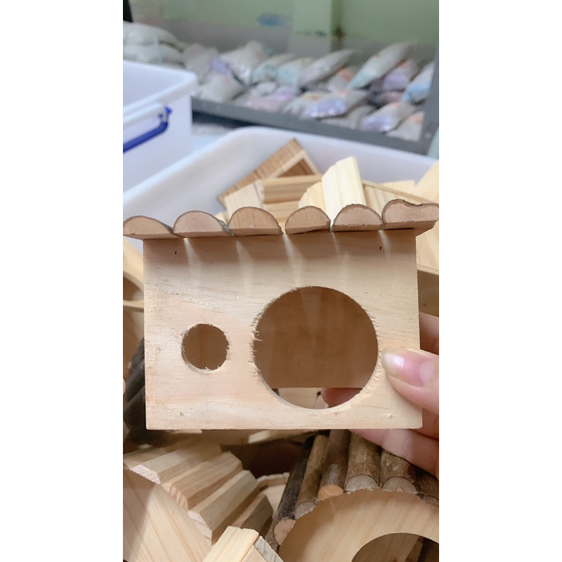 Nhà ngủ gỗ cho hamter