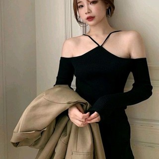 Áo Trễ Vai Tay Dài LaCa- Áo Croptop Chéo Kiểu Yếm Chéo Cổ Phối Dây LaCa A12-1