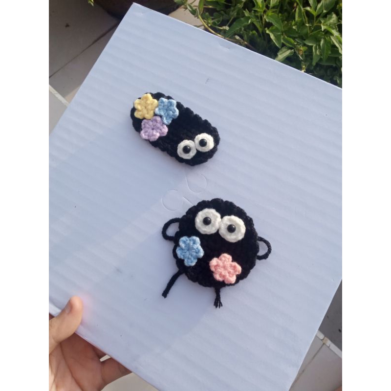 Kẹp tóc hình bồ hóng