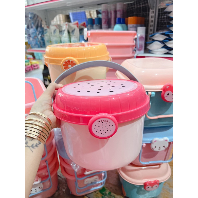 Combo 10 Gói Khăn Ướt Tặng Kèm 1 Thùng Nhựa Trái Cây Siêu Dễ Thương Khăn Giấy Ướt Kèm Xô Nhựa