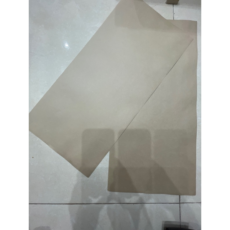 1 Kg Giấy kraft gói hàng chất lượng cao, nhập khẩu nguyên cuộn