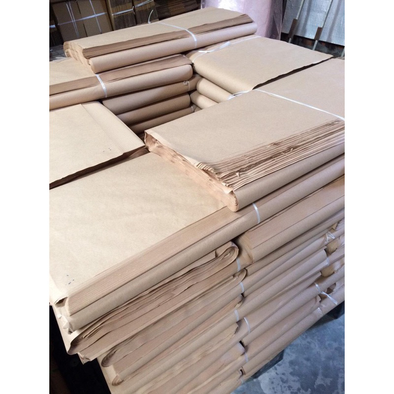 1 Kg Giấy kraft gói hàng chất lượng cao, nhập khẩu nguyên cuộn