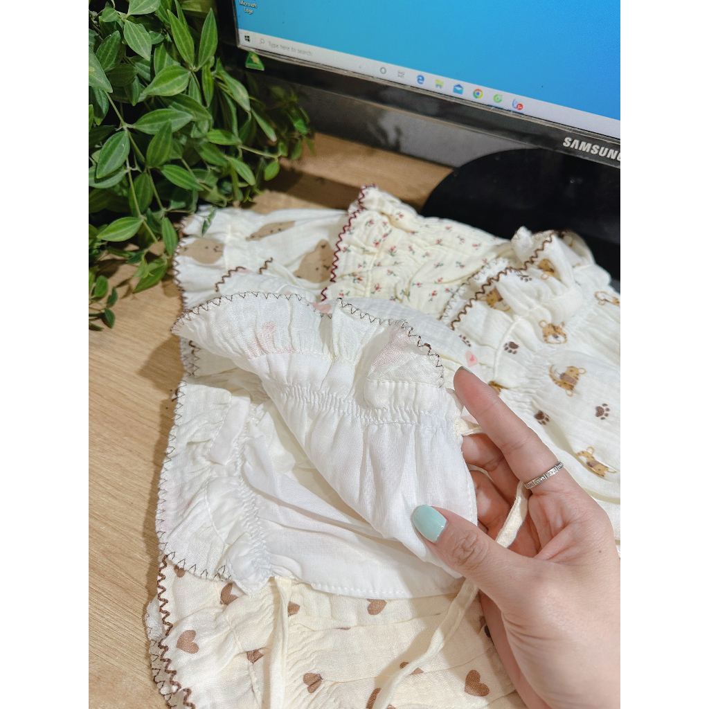 Mũ tai bèo xô muslin hoạ tiết dễ thương cho bé