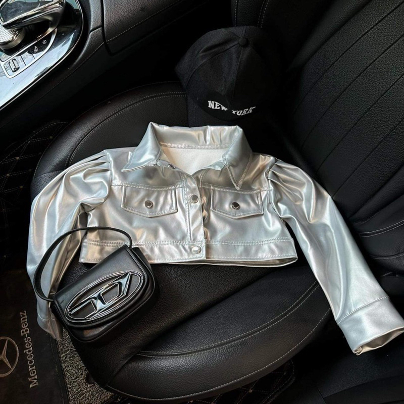 Váy bé gái,Sét áo khoác da nhũ bạc - váy tăm hàn cho bé 10 đến 30kg V0200