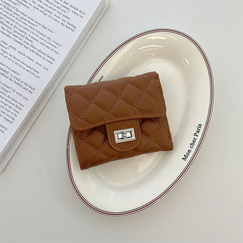 Ví cầm tay nhỏ gọn Laura da mềm họa tiết quả trám