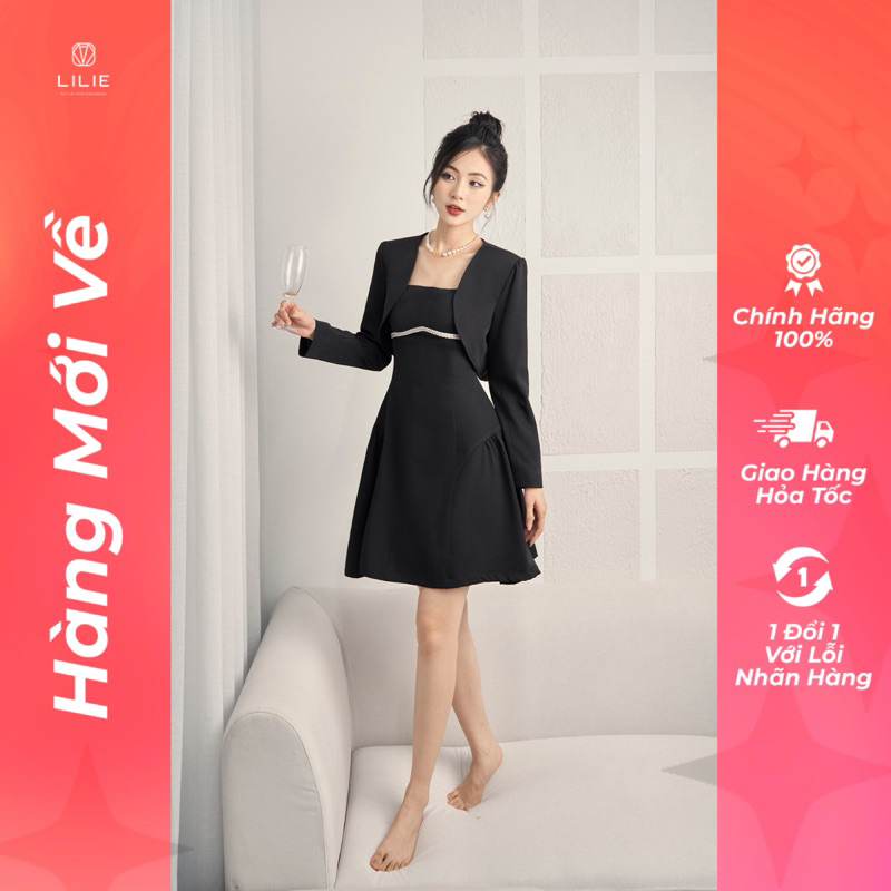 Áo khoác Blazer vest công sở nữ 2 lớp phối với váy hai dây đen phong cách sang chảnh tiểu thư chất