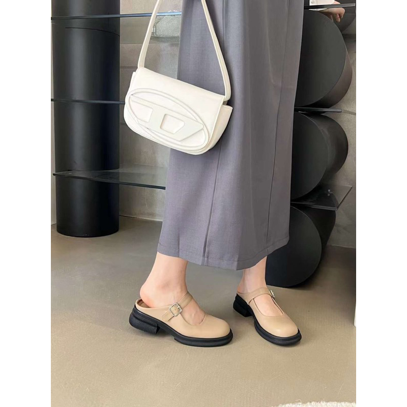 Sục marry jane quai ngang