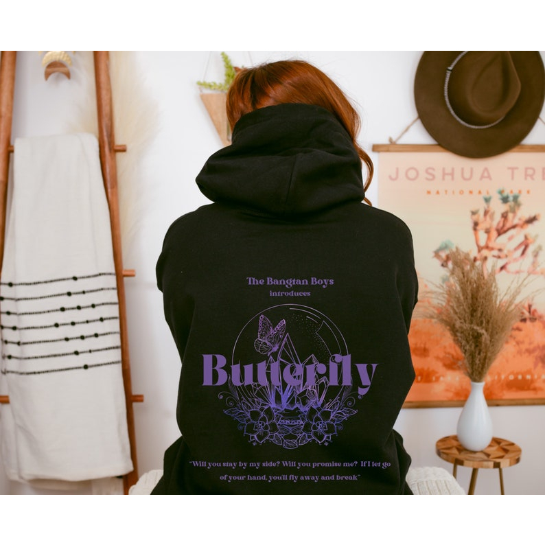 Áo hoodie hình bướm BTS