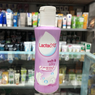 Dung Dịch Vệ Sinh Phụ Nữ Lactacyd 150ml