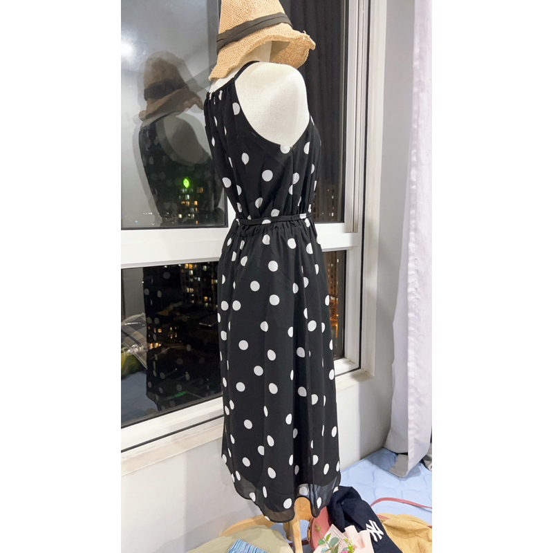 Đầm hở vai -2hand