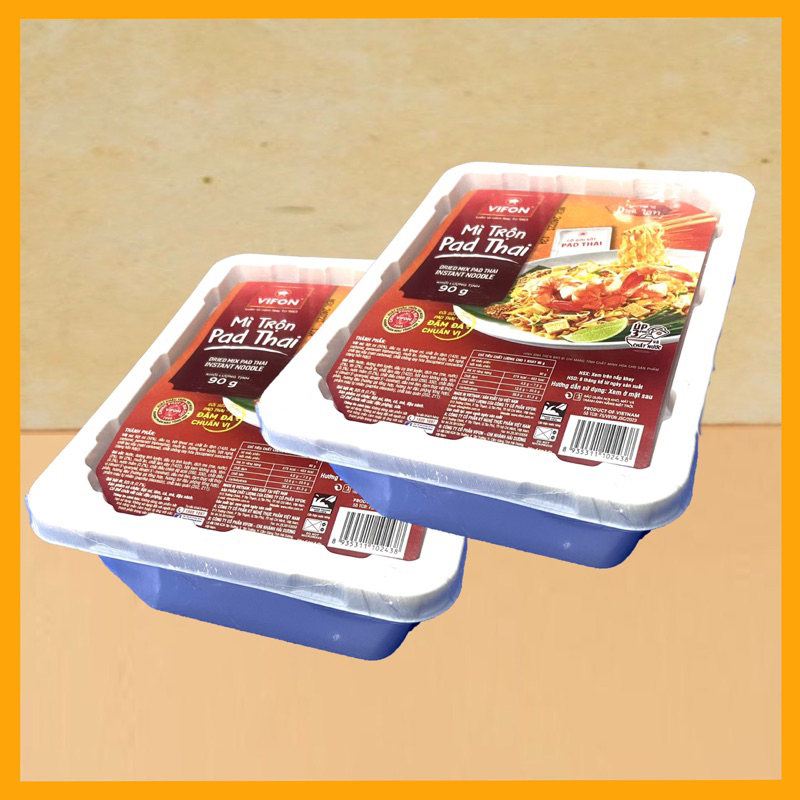 Mì trộn Pad Thái Vifon khay 90g-1 hộp mì xào trộn sốt thái chua cay ăn liền