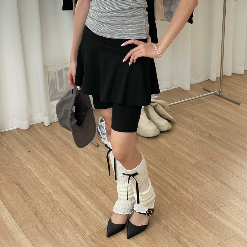 BLACK low-waist skort // quần váy ĐEN kiểu blokecore keooo