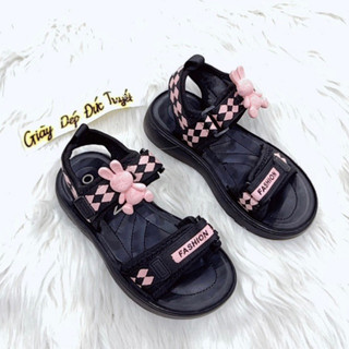 Dép sandal quai hậu bé gái màu đen gấu Hồng size 32-37