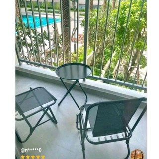 Bàn ghế cafe , sân vườn chân xếp gọn tiện lợi.