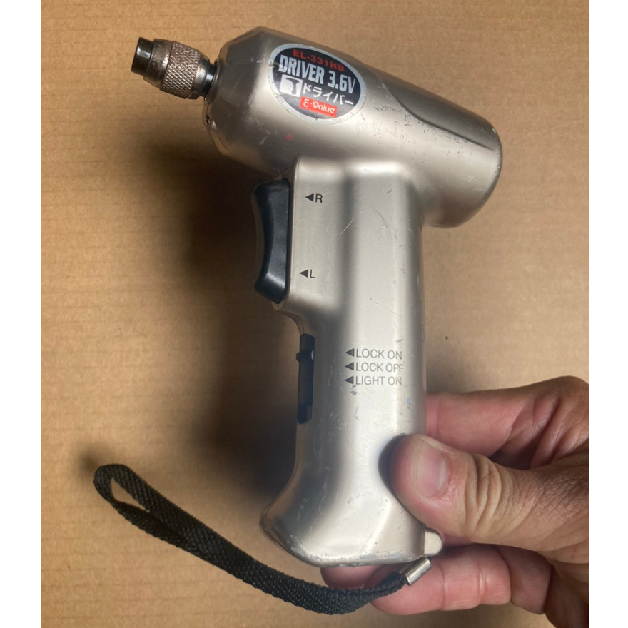 Khoan Vít mini Bosch_Black Decker