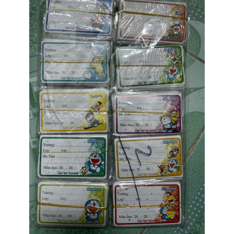 Nhãn vở có keo dán sẵn tập 10 cái hình dễ thương