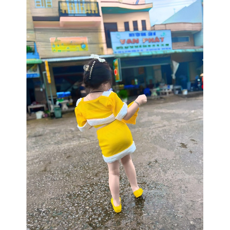 Sét chân váy + áo 2 dây + áo khoác kèm túi cho bé gái