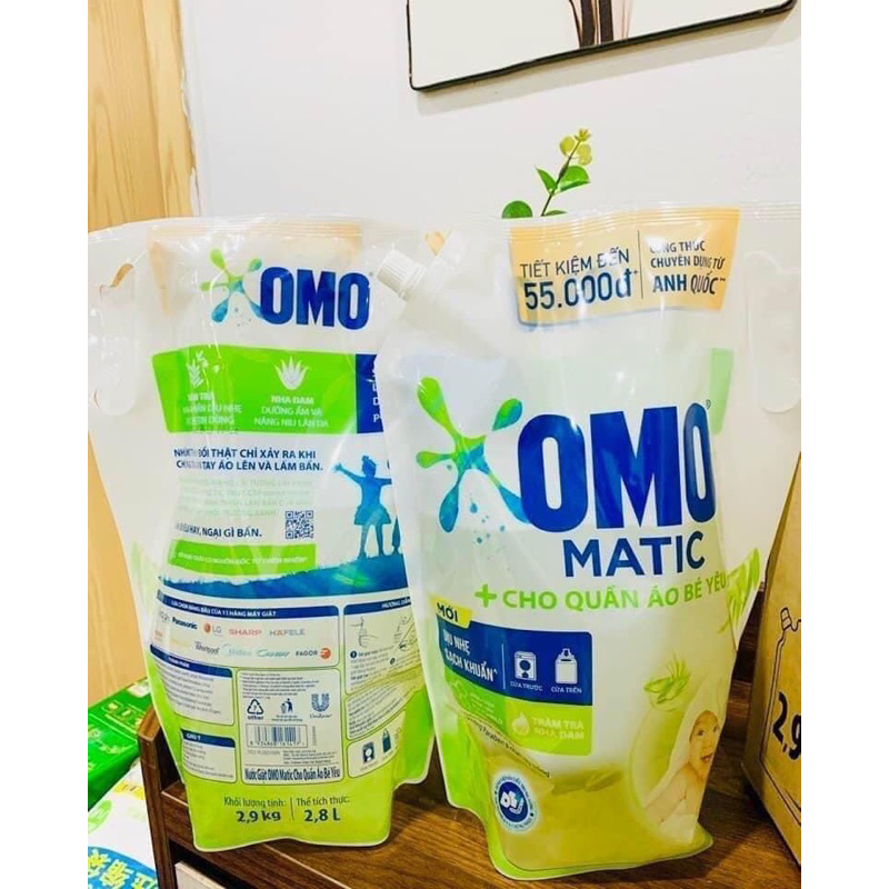 Nước giặt dưỡng vải Comfort hương Thời Thượng túi 2,2kg / 3,6kg