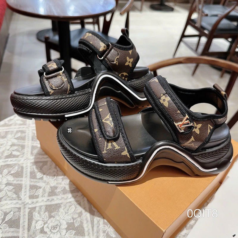 Sandal Bánh Mì Đế Thô 2 Quai Dán Cao Cấp Sang Đẹp