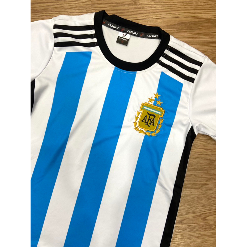 Bộ quần áo đá banh trẻ em Argentina, Bộ quần áo bóng đá trẻ em Argentina có in tên và số theo yêu cầu