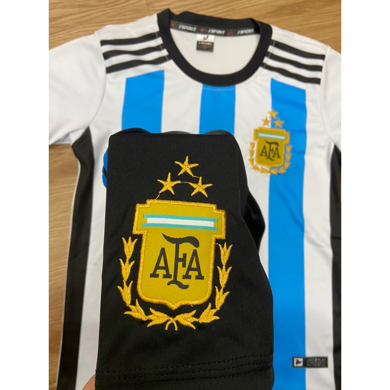 Bộ quần áo đá banh trẻ em Argentina, Bộ quần áo bóng đá trẻ em Argentina có in tên và số theo yêu cầu