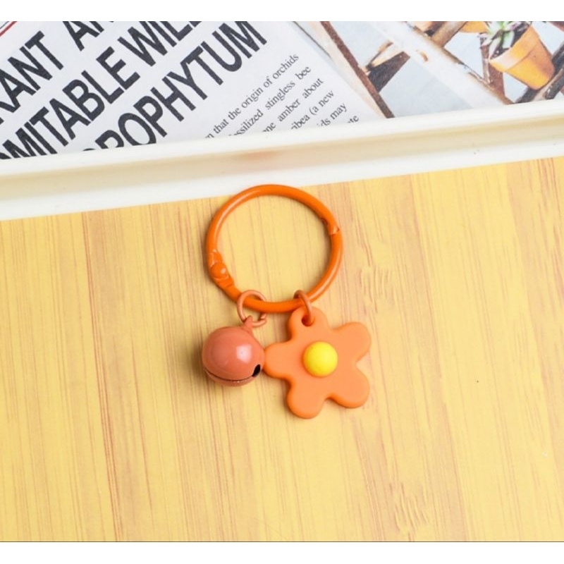 Móc khoá bông hoa dùng làm đồ handmade