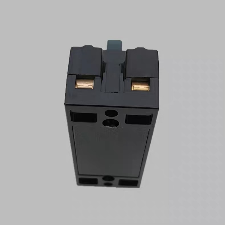 Cầu dao Panasonic, CB cóc panasonic, aptomat panasonic HB 2P1E,át cóc panasonic, át tô mát panasonic,bộ ngắt mạch pana