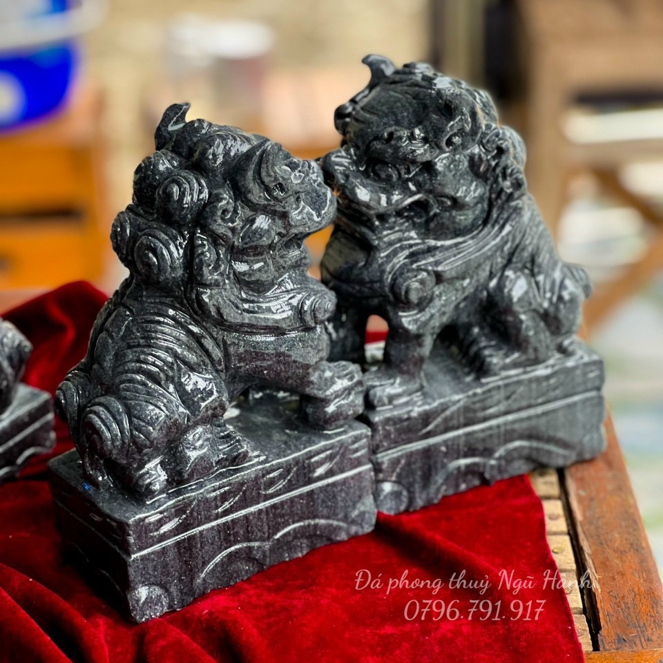 Cặp lân đá, sư tư trắng & đen xám đá Canxit tự nhiên 100% - Cao 10cm - 20cm