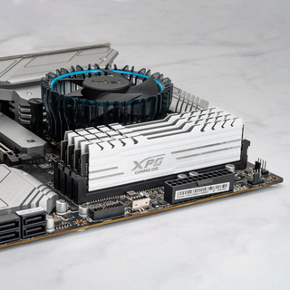 Ram DDR4 8GB 3200Mhz ADATA XPG D10
