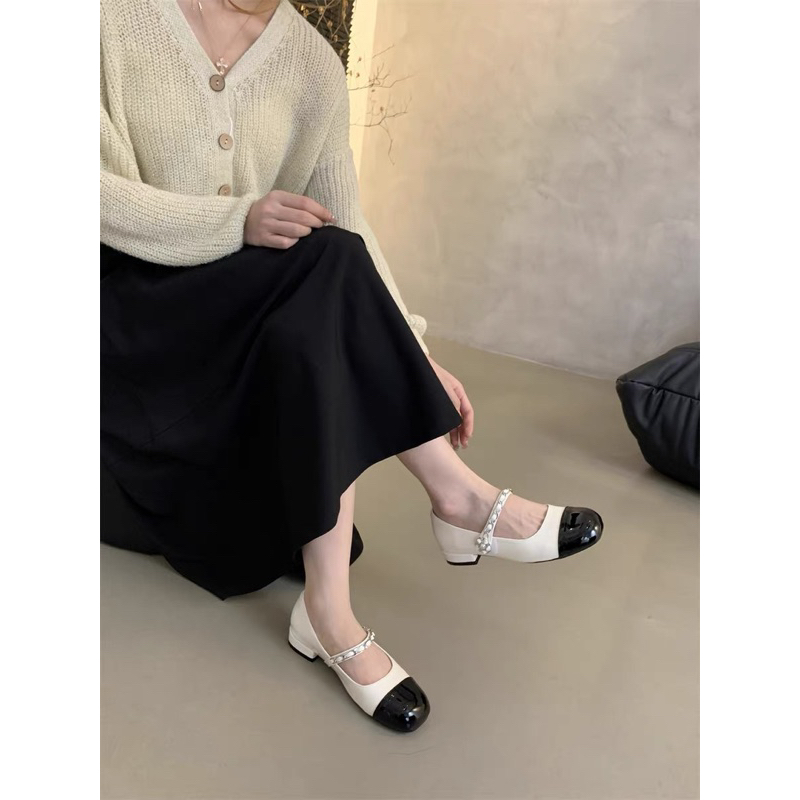 Giày bệt mary Jane mũi tròn bộ sưu tập thu 2023