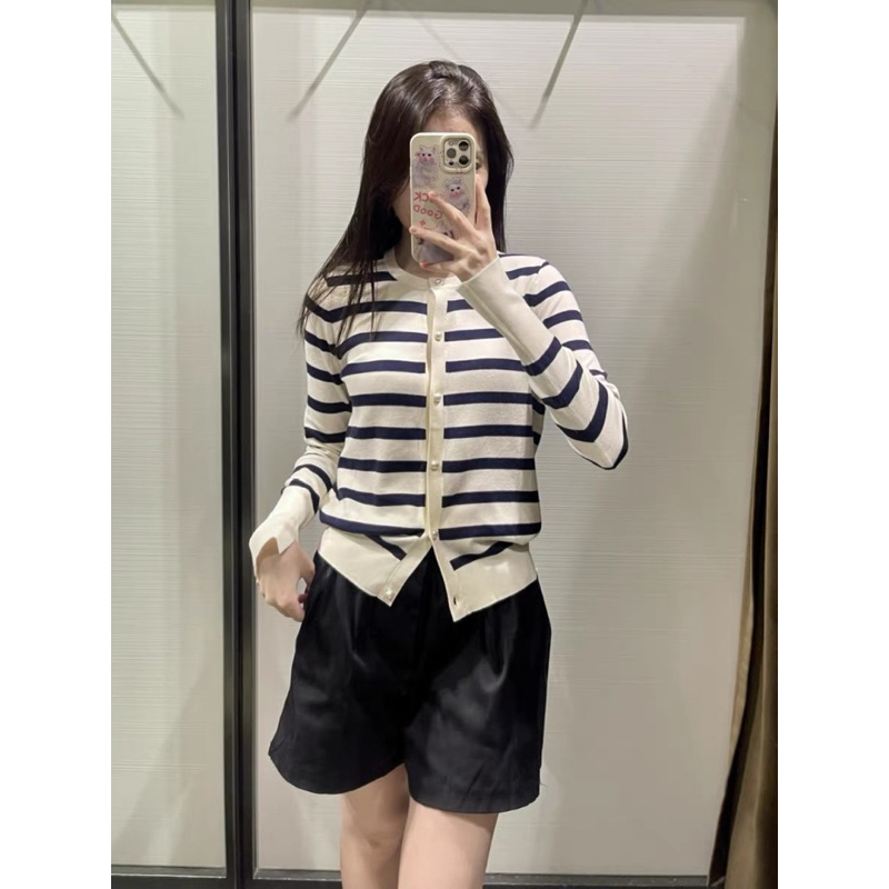 Áo len dài tay kẻ ngang Zara xuất A226