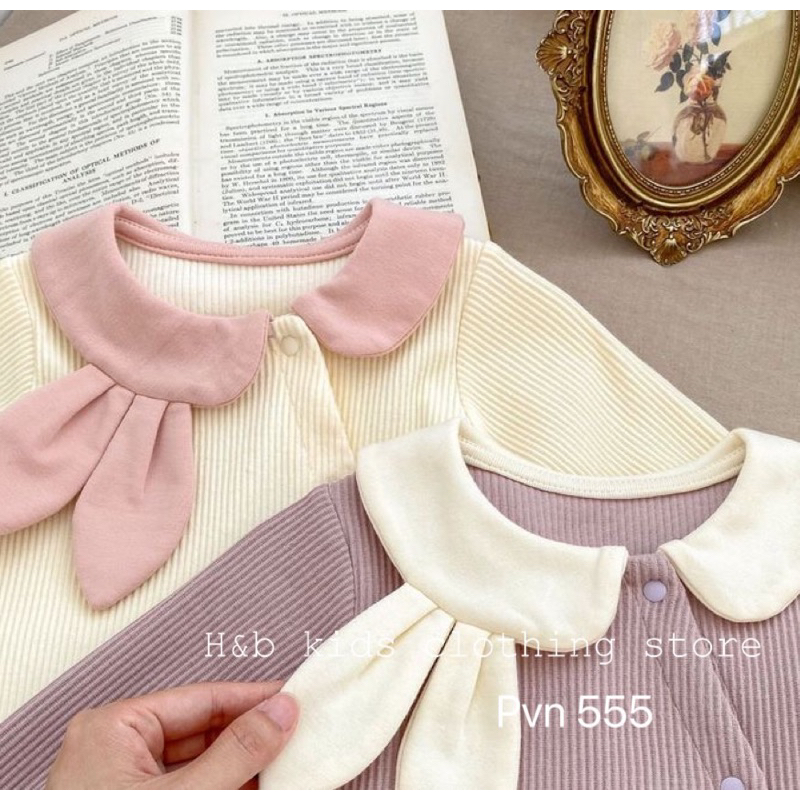 Body tăm dài cổ nơ kèm mũ bé gái