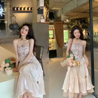 Đầm quây ngực loang màu gắn hoa hồng 𝐋𝐀𝐋𝐀𝐃𝐔𝐃𝐔 hai lớp dáng xoè mộng mơ