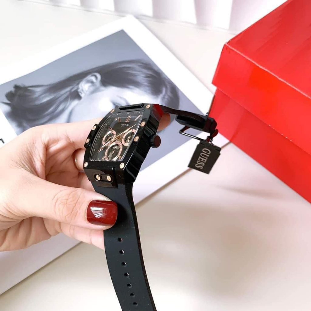 Đồng Hồ Nam Guess Black Silicone GW0203G8
