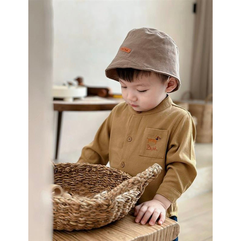Áo sơ mi dài tay cổ trụ túi thêu hình cho bé 8-26kg Namkidshop