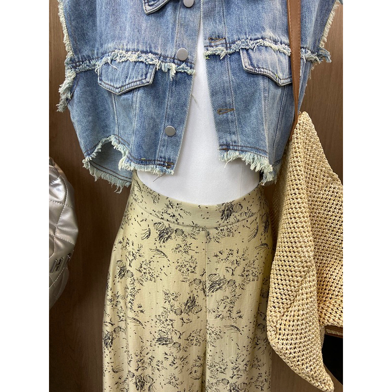 Áo bò croptop nữ khoác ngoài không tay có cổ chất liệu denim mềm mại hàng qccc Yame clothing