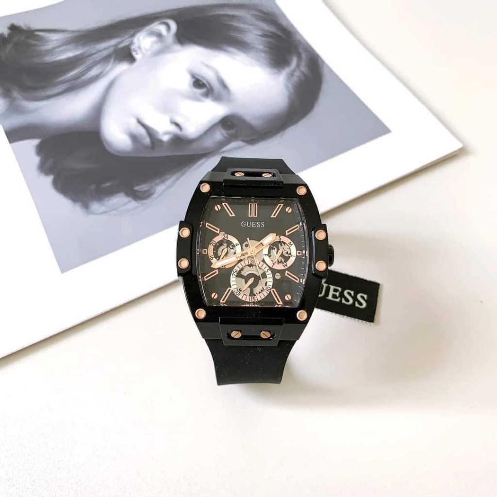 Đồng Hồ Nam Guess Black Silicone GW0203G8