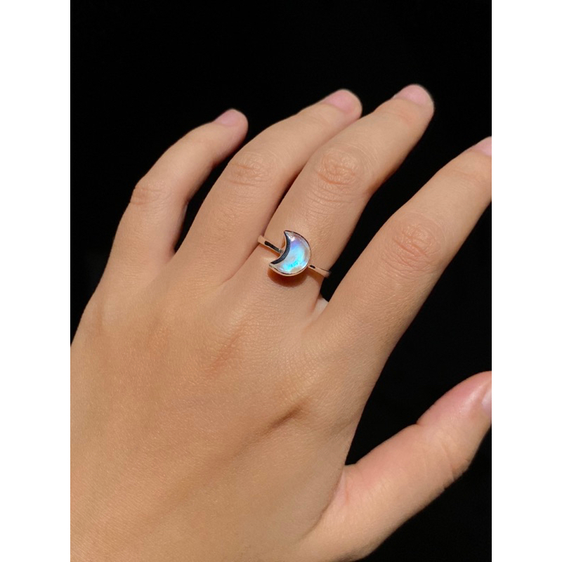 Nhẫn bạc moonstone cá tính bạc dày dặn
