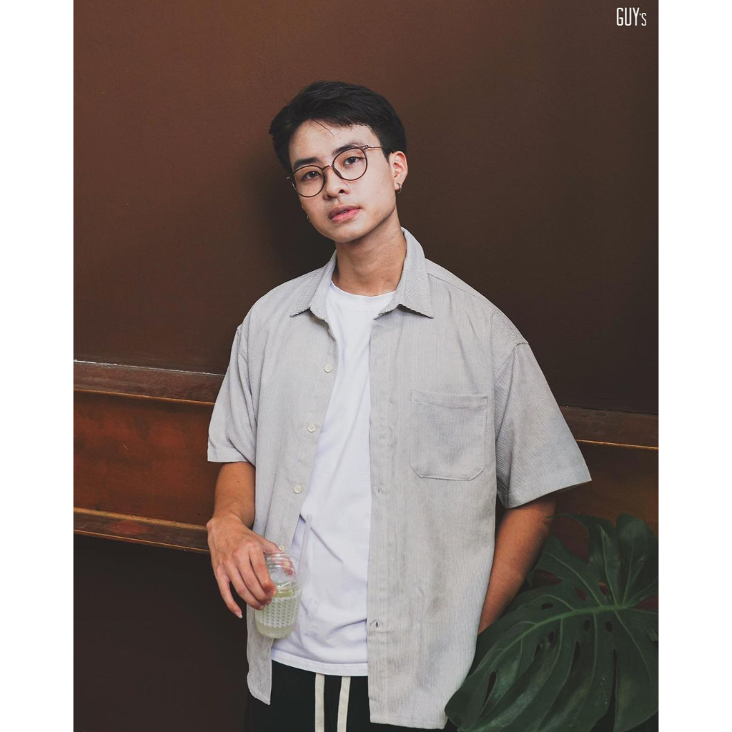 Áo Sơ Mi Nhung Tăm Nam Cộc Tay GUY's Closet, chất liệu nhung tăm dày dặn, co giãn, thoáng khí, tay ngắn form rộng