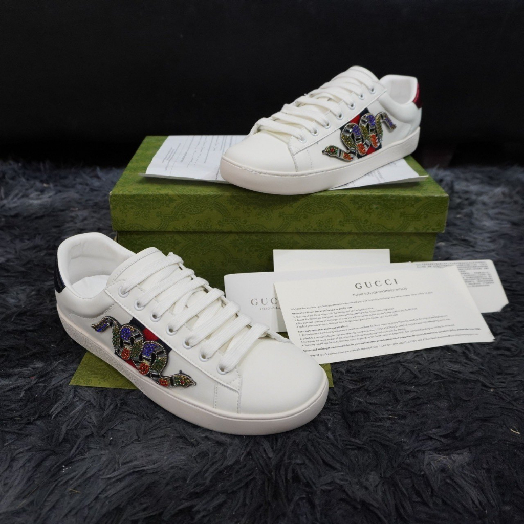 Giày gucci rắn đá