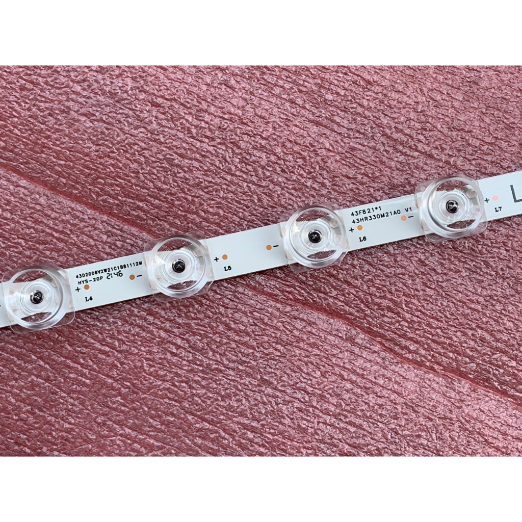 THANH LED TIVI TCL 43P615 43P618 43P725 HÀNG MỚI 100%  1 THANH 21 BÓNG 6V DÀI 81cm MỖI MÁY CHỈ DÙNG 1 THANH 21 BÓNG