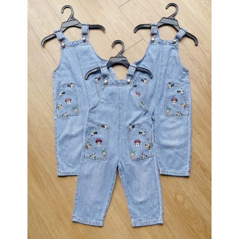 QUẦN YẾM JEANA MINNIE ZARA DƯ XỊN