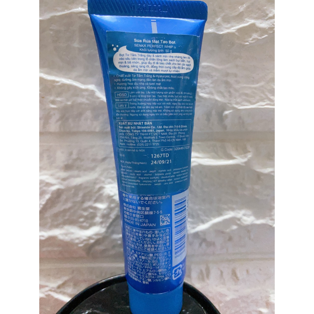 Sữa rửa mặt tạo bọt chiết xuất tơ tằm trắng Senka Perfect Whip